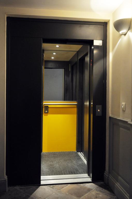 Amirauté Royale Apartamento Bayona Habitación foto