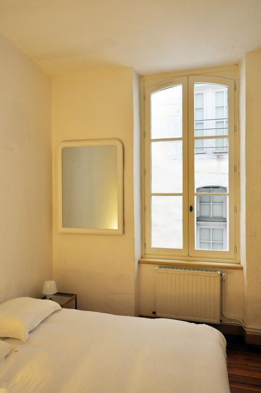 Amirauté Royale Apartamento Bayona Habitación foto
